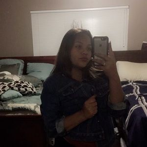 Meet your Posher, Francine